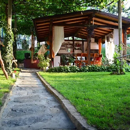 בית הארחה Angelkovi 3*